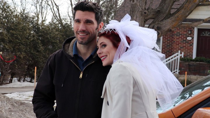 christmas-wedding-runaway-movie-preview-jw