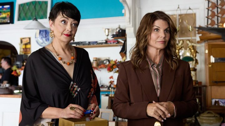 #GarageSaleMysteries, #FamilyThroughTheFire, and More – TV&nbsp;Reviews